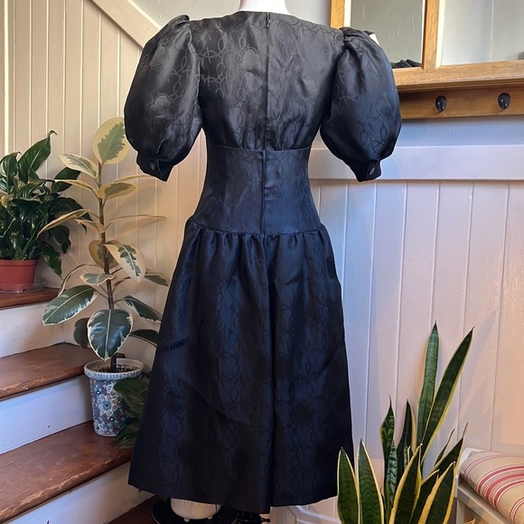 Givenchy Nouvelle Botique Made in France Avant Gard Black Silk Dress - Picture 3 of 14